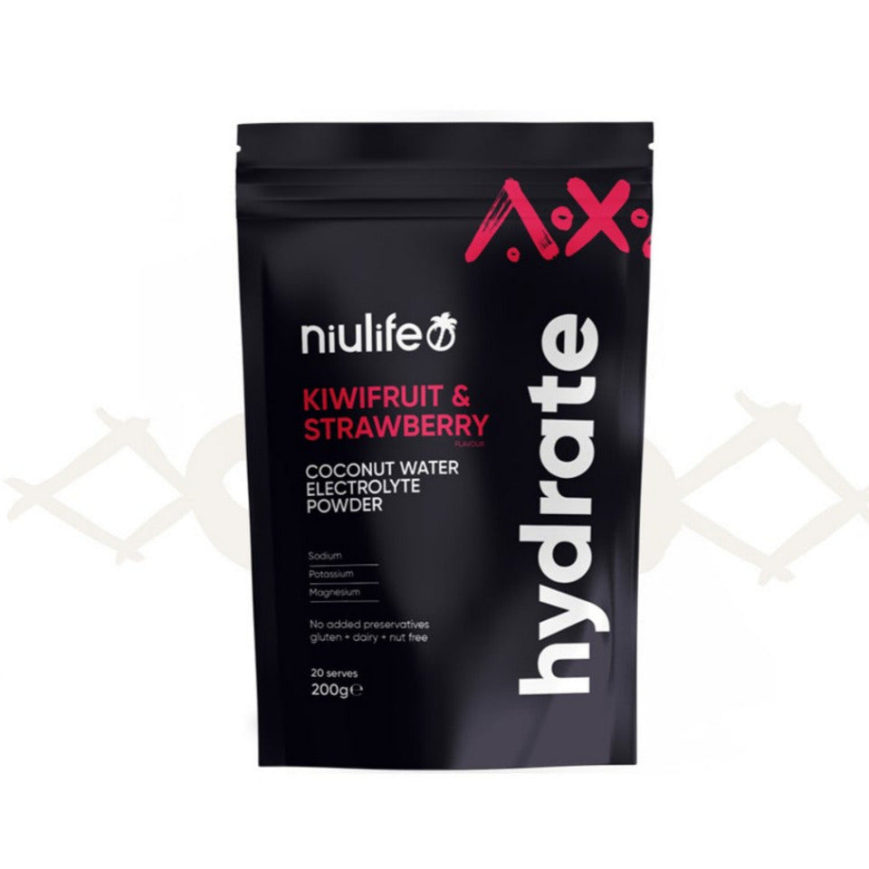 single bag of kiwifruit and strawberry water supplement on a white backdrop