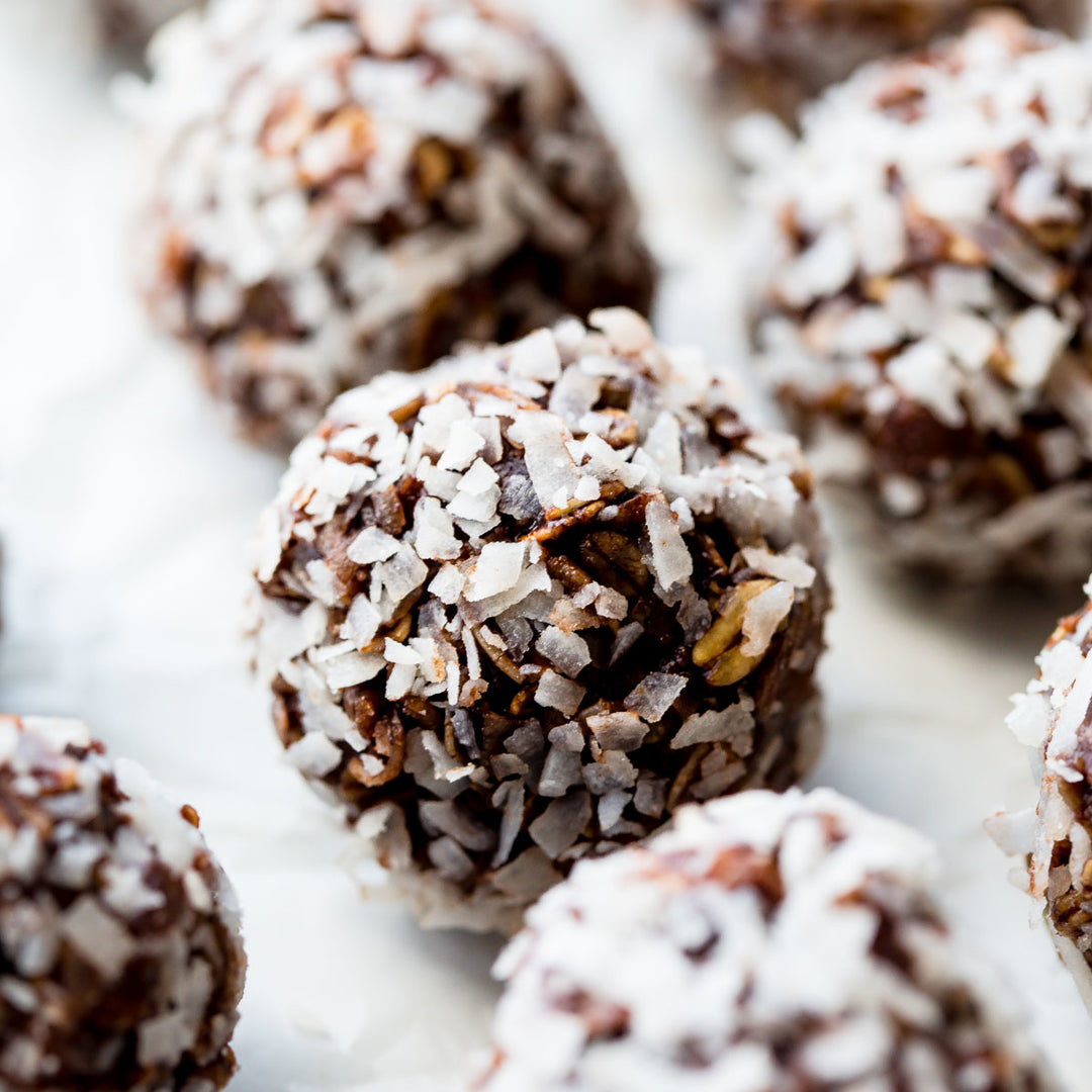 CHOC MINT CHRISTMAS BLISS BALLS