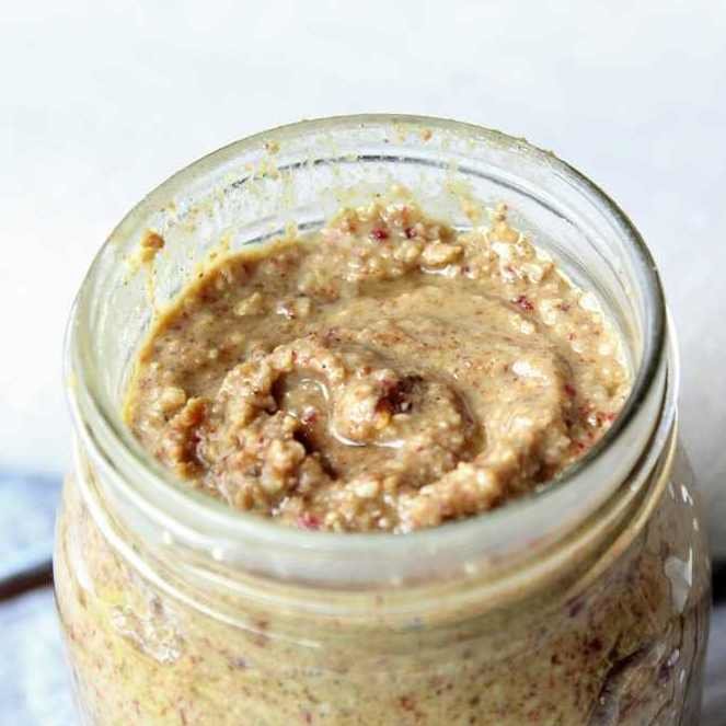 THE ULTIMATE NUT BUTTER